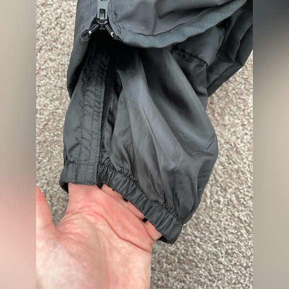 Arctix Women’s Snow Sports Insulated Cargo Pants(Standard Black) - Picture 10 of 11